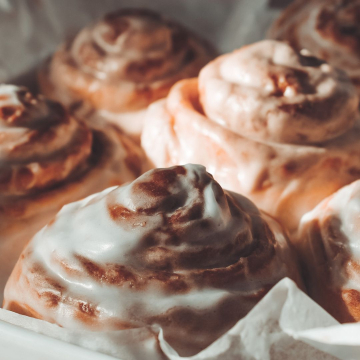 Comment préparer des brioches à la cannelle - Recettes