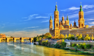 ¿Qué hacer de noche en Zaragoza, España?