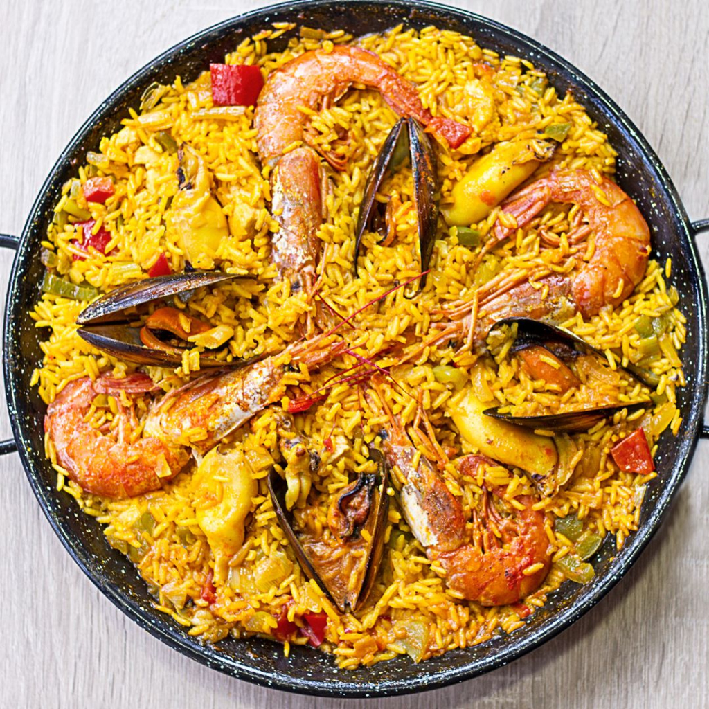 How to prepare a Spanish paella?