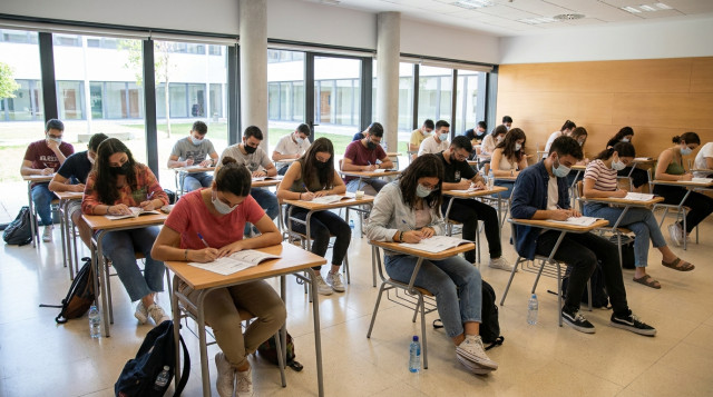 Calendario EBAU 2026 en España: fechas por comunidades y novedades en los exámenes de selectividad de este año