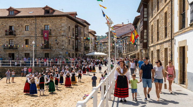 Festivos de julio: Qué comunidades autónomas tendrán puente y días no laborables el próximo mes