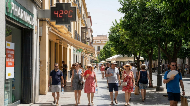Sanidad activa el plan nacional contra el calor extremo ante la previsión de temperaturas récord