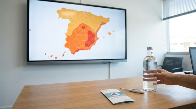 Sanidad activa el Plan Nacional de Calor: mapa de las zonas en alerta y consejos para protegerse