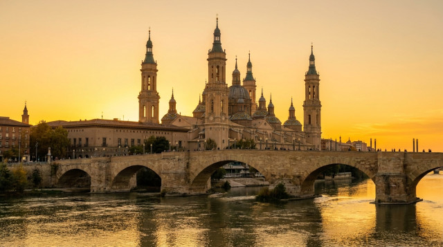 Puente del Pilar: fechas del próximo festivo nacional y mejores destinos para una escapada de tres días
