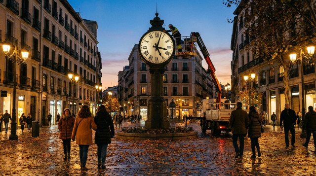 Cambio de hora de otoño: fecha oficial y día exacto en que se retrasan los relojes en España