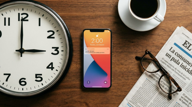 Cambio de hora en octubre: qué día empieza el horario de invierno y se atrasan los relojes