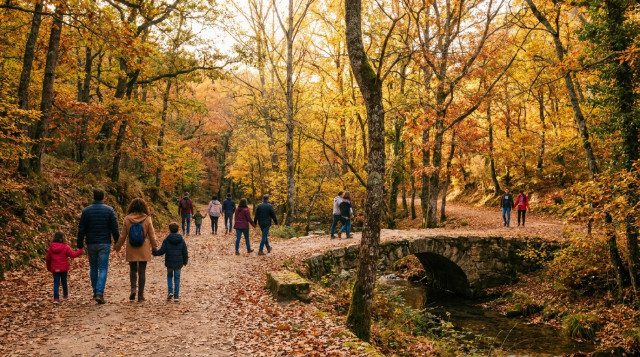 Puente de octubre: fechas del festivo del 12 de octubre y opciones de descanso para una escapada de otoño